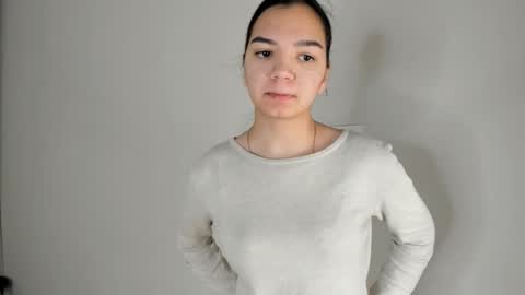 Snapshot of charitybergeaux chatting on 11-29-25, 06:38 MIchelle online show from 11-29-25, 06:38