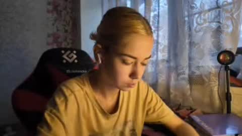 Nancy online show from 11-01-25, 08:38