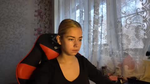 Nancy online show from 11-07-25, 07:52