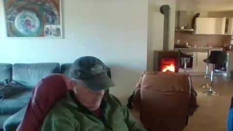 charles6064 online show from 12-26-24, 10:05