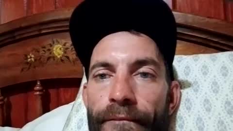 charlesb13 online show from 04-28-26, 05:01