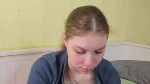 Ariel online show from 04-26-26, 06:22