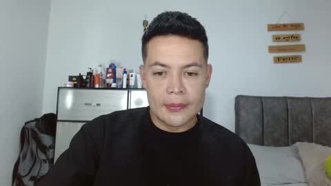 Snapshot of charli_4 chatting on 03-06-26, 11:23 charli 4 online show from 03-06-26, 11:23