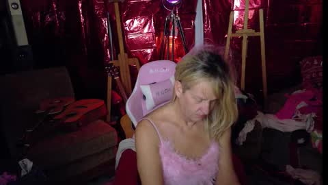 Charli online show from 12-02-25, 01:00