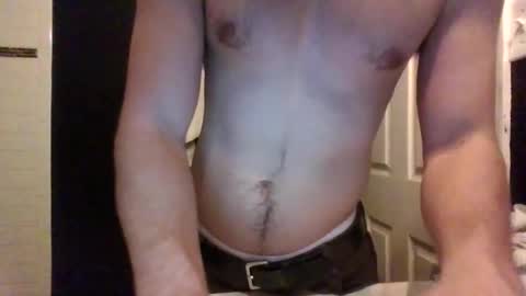 Snapshot of charlie736 chatting on 03-04-26, 12:33 charlie736 online show from 03-04-26, 12:33