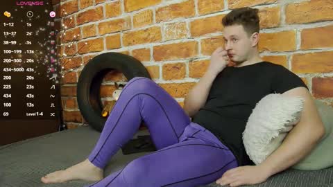 Charlie Smiley online show from 02-15-26, 03:25