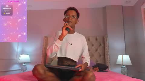    online show from 01-10-26, 12:29