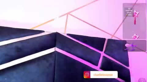 Snapshot of charlie_williams_1 chatting on 12-06-24, 08:18 CHARLIE online show from 12-06-24, 08:18