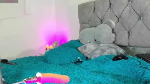 Snapshot of charlie_williams_1 chatting on 09-23-25, 07:11 CHARLIE online show from 09-23-25, 07:11