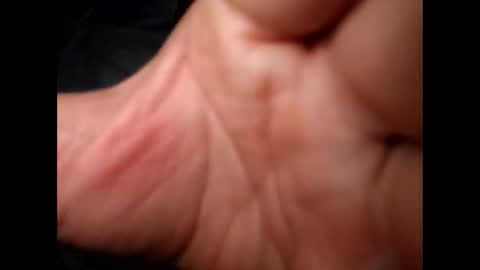 Snapshot of charliecolombia5 chatting on 12-13-24, 04:54 1 online show from 12-13-24, 04:54