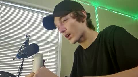 char sexiness online show from 10-28-25, 09:17