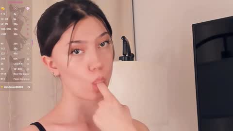 Yumi online show from 02-26-26, 07:24