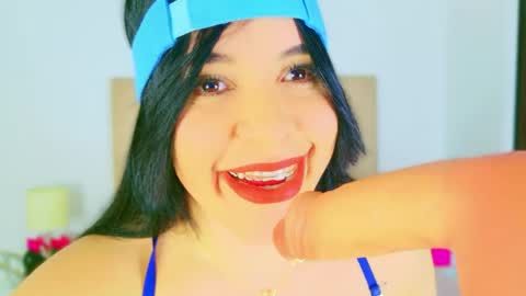 Charloott Evans online show from 04-25-26, 04:04