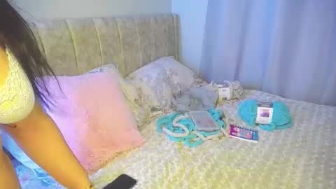 Charlote Walker online show from 02-23-26, 06:55