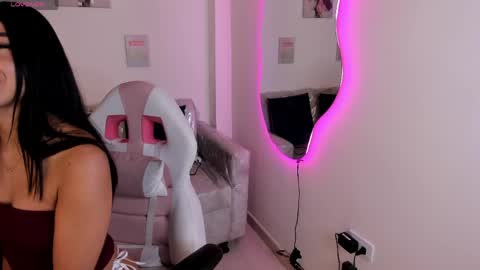    online show from 04-30-26, 04:46