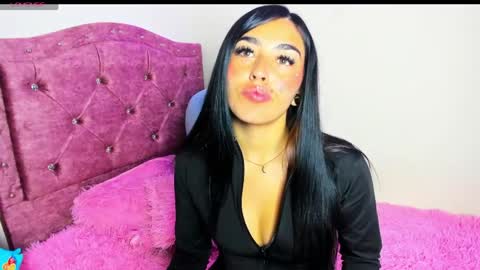 Charlothe online show from 04-24-26, 11:51