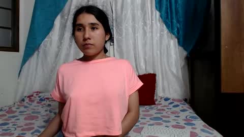 karinaa independent model online show from 11-28-25, 12:57