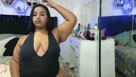 charlotte_027 online show from 04-23-26, 04:03