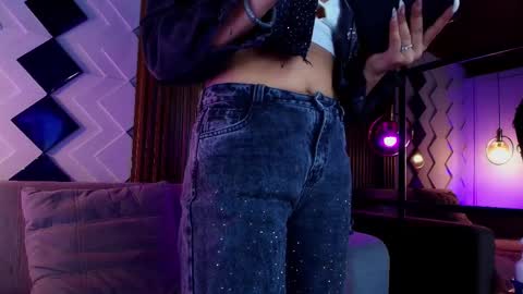 Snapshot of charlotte_2015 chatting on 01-15-26, 11:15 ambar online show from 01-15-26, 11:15