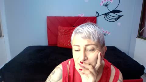 CHARLOTTE GRAY online show from 11-10-25, 12:15