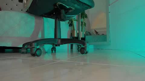 charlotte  grey online show from 12-20-25, 08:38