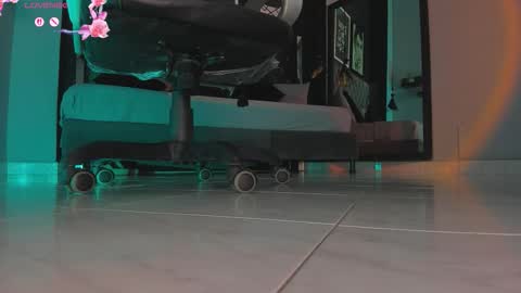 charlotte  grey online show from 02-12-26, 08:15