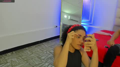 Snapshot of charlotte_dante212 chatting on 06-07-26, 05:33 charlottte y dante online show from 06-07-26, 05:33