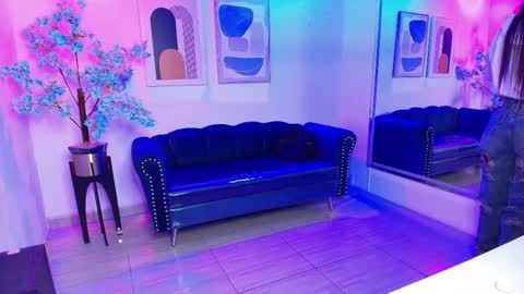 Charlotte online show from 11-08-25, 03:50