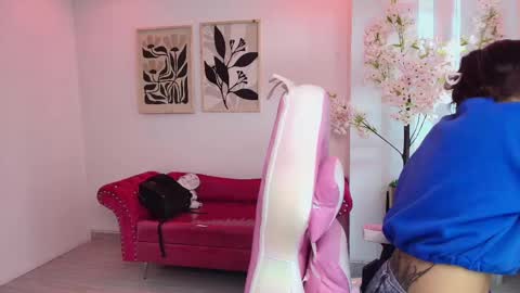 Charlotte online show from 04-23-26, 11:20