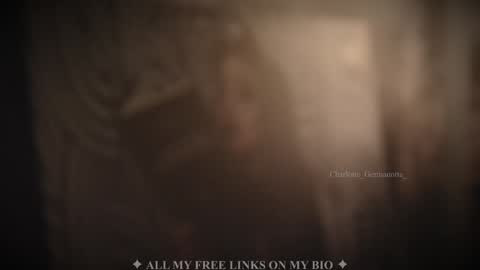 Snapshot of charlotte_germanotta_ chatting on 02-26-25, 02:46 Charlotte online show from 02-26-25, 02:46