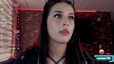 Charlotte  online show from 01-09-26, 08:32