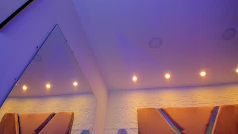 Charlotte Icee online show from 01-31-25, 08:22