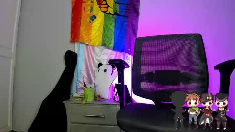 Charlie  online show from 11-12-25, 07:20