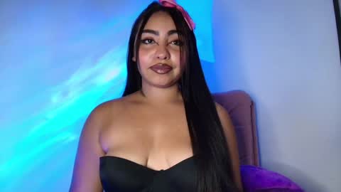 Snapshot of charlotte_princess_1 chatting on 02-02-25, 06:15 charlotte_princess_1 online show from 02-02-25, 06:15