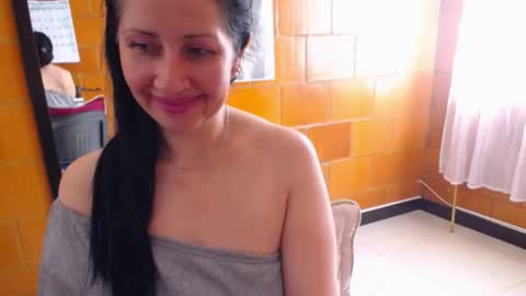 Charlotte online show from 12-15-25, 02:54