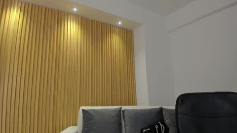 Snapshot of charlotte_whitee1 chatting on 02-25-25, 11:30 Charlotte Everyday From 0700 to 1300 Col Time online show from 02-25-25, 11:30