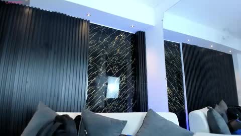 Snapshot of charlotte_whitee1 chatting on 10-29-25, 11:45 Charlotte Everyday From 0700 to 1300 Col Time online show from 10-29-25, 11:45