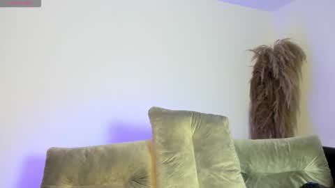 Snapshot of charlotte_whitee1 chatting on 11-09-25, 12:36 Charlotte Everyday From 0700 to 1300 Col Time online show from 11-09-25, 12:36