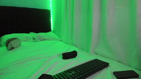 charlotte_xc online show from 02-22-25, 08:31