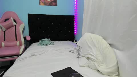 charlotte_xc online show from 02-24-25, 01:13