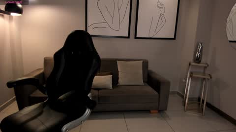 Charlotte online show from 02-06-25, 11:10