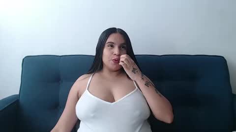 Charlotte and Eric online show from 11-12-25, 06:52