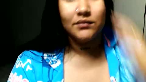 Snapshot of charlottequeen_21 chatting on 05-02-26, 02:11 charlottequeen_21 online show from 05-02-26, 02:11