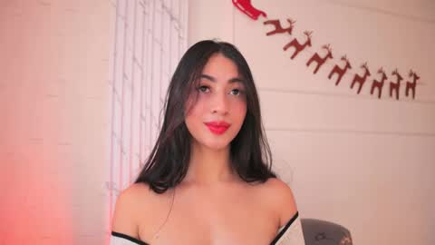 Lauren Rus online show from 12-19-25, 12:45