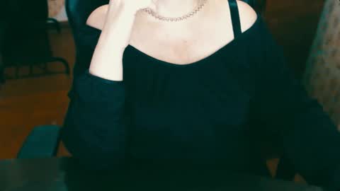 CharlotteXTasty online show from 12-13-24, 01:22