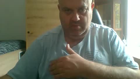 Snapshot of charlypalgar chatting on 11-24-25, 12:05 charly online show from 11-24-25, 12:05