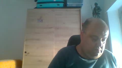 Snapshot of charlypalgar chatting on 02-19-26, 09:16 charly online show from 02-19-26, 09:16
