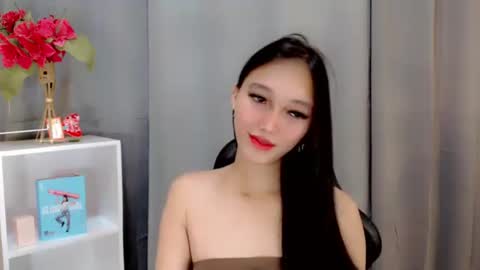 charm_fuckdoll8 online show from 04-30-26, 11:53