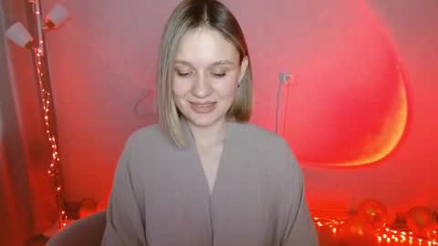 Michelle  online show from 01-27-25, 06:09