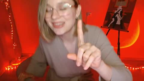 Michelle  online show from 02-14-25, 10:17